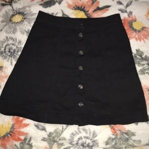 Black Highwaisted skirt